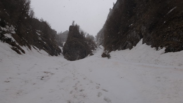 07qq Albisoara Turnurilor_iarna _blog