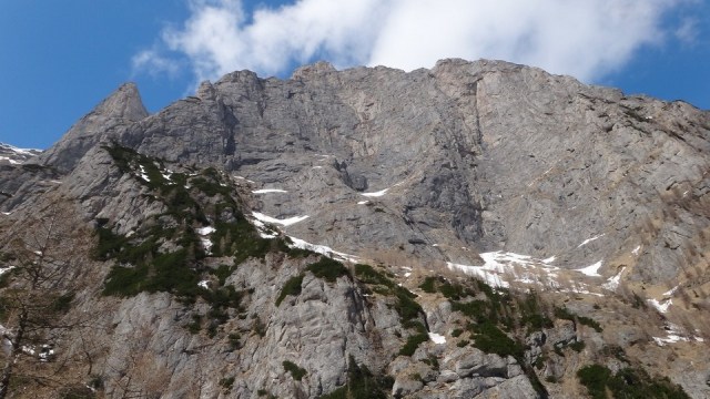 Albisoara Crucii_zapada_14042015_blog 031