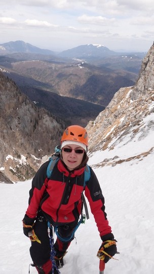 Albisoara Crucii_zapada_14042015_blog 060