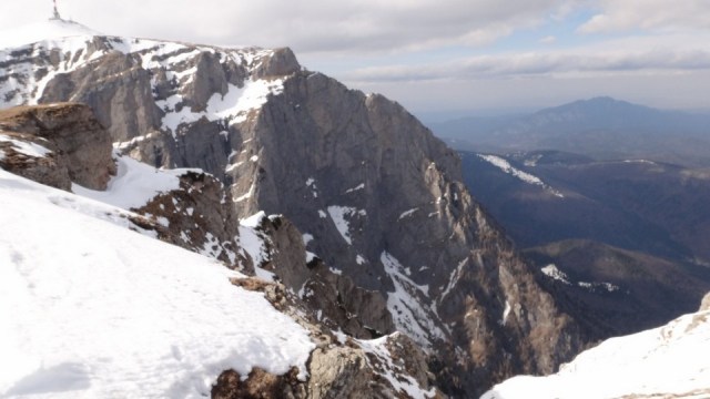 Albisoara Crucii_zapada_14042015_blog 109